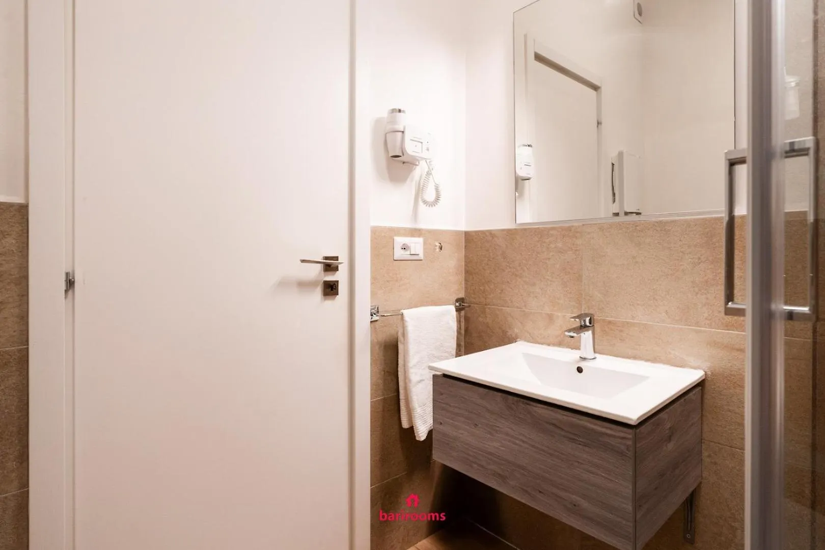 Barirooms Bari